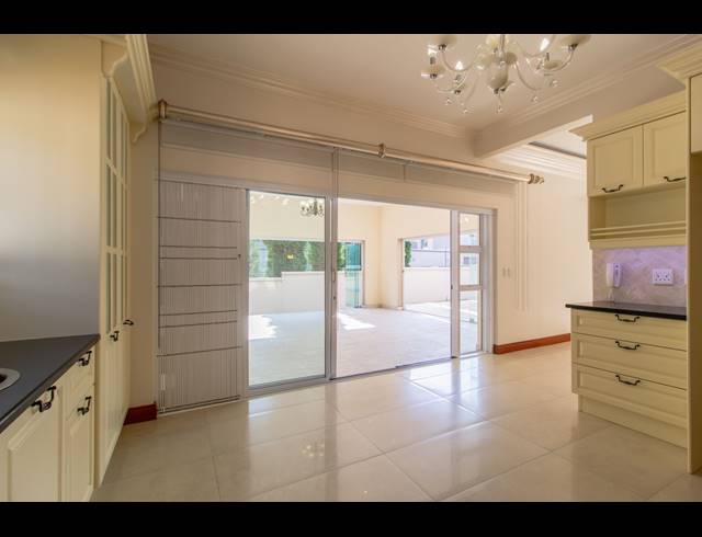 4 BEDROOM HOUSE FOR SALE IN SENDERWOOD